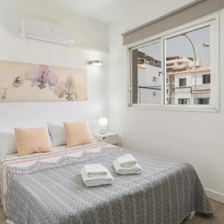 Ifae Apartment